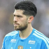 Besiktas abre negociações por Rossi, do Flamengo