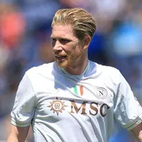 Kevin De Bruyne reavalia futuro no Napoli