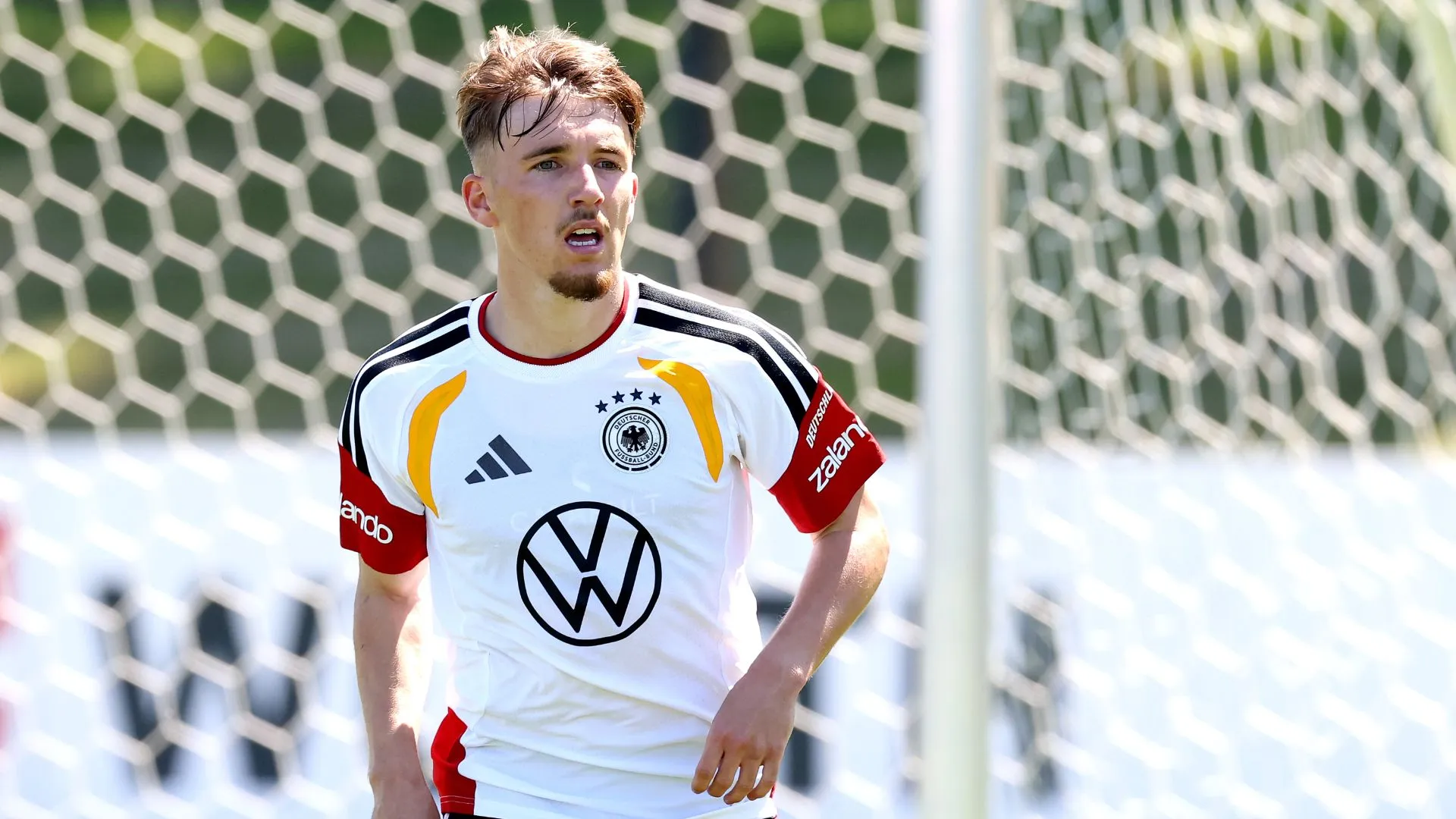 Lennart Karl está na provável escalação da Alemanha contra a Finlândia (foto: Alexander Hassenstein/Getty Images)