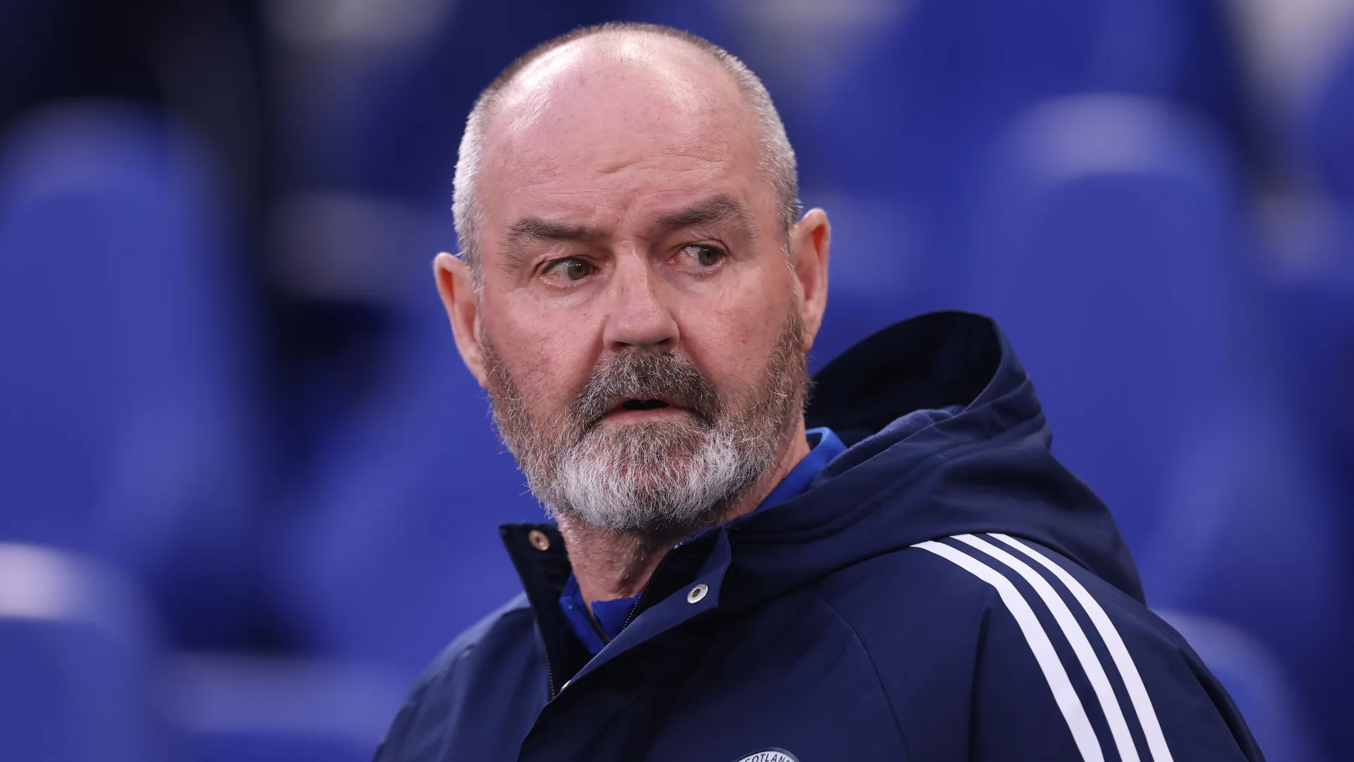 Steve Clarke em jogo da Escócia