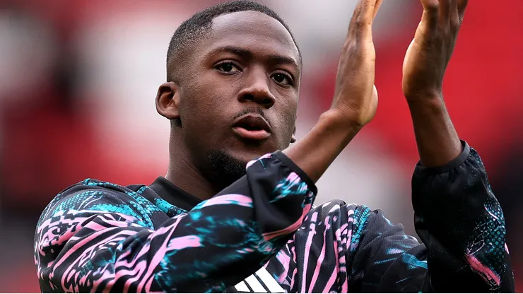 Konaté durante jogo do Liverpool. (Photo by Michael Regan/Getty Images)
