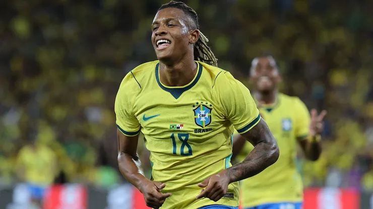Danilo chega à Copa do Mundo no meio de uma temporada. Jogador do Botafogo vive a temporada mais goleadora da carreira