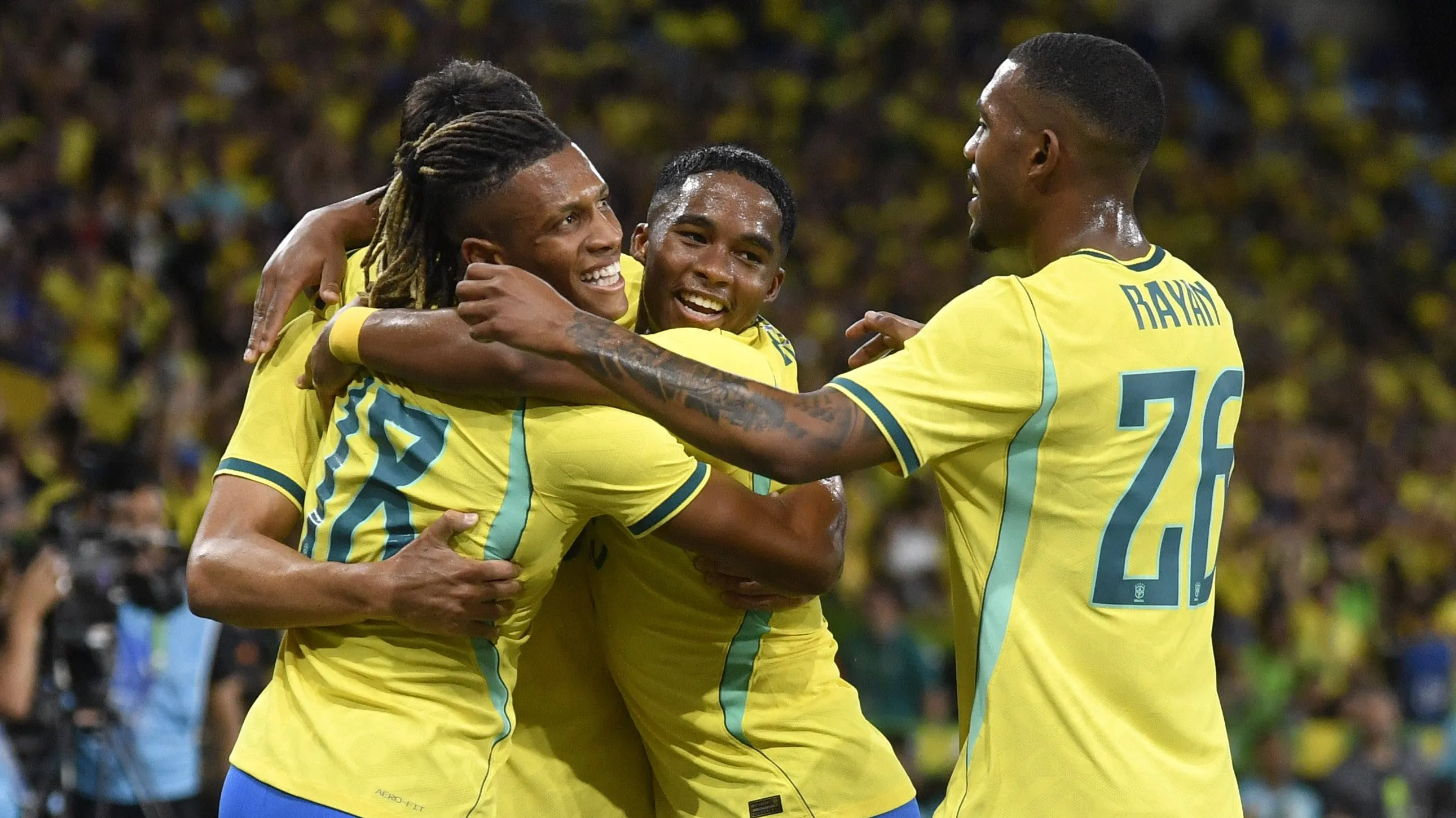Jogadores da Seleção Brasileira, em campo
