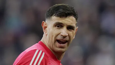Dibu Martínez é alvo da Juventus