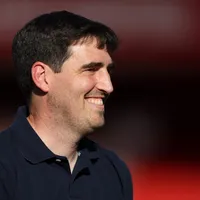 Andoni Iraola assume o Liverpool