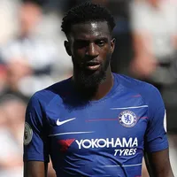 Corinthians avalia Tiémoué Bakayoko para a vaga de André