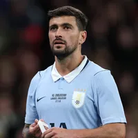 Arrascaeta sente a panturrilha e perde a Copa do Mundo