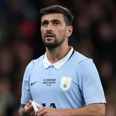Arrascaeta sente a panturrilha e perde a Copa do Mundo