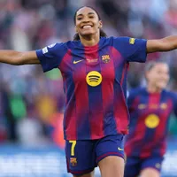 Pere Romeu fala sobre a permanência de Salma Paralluelo no Barcelona