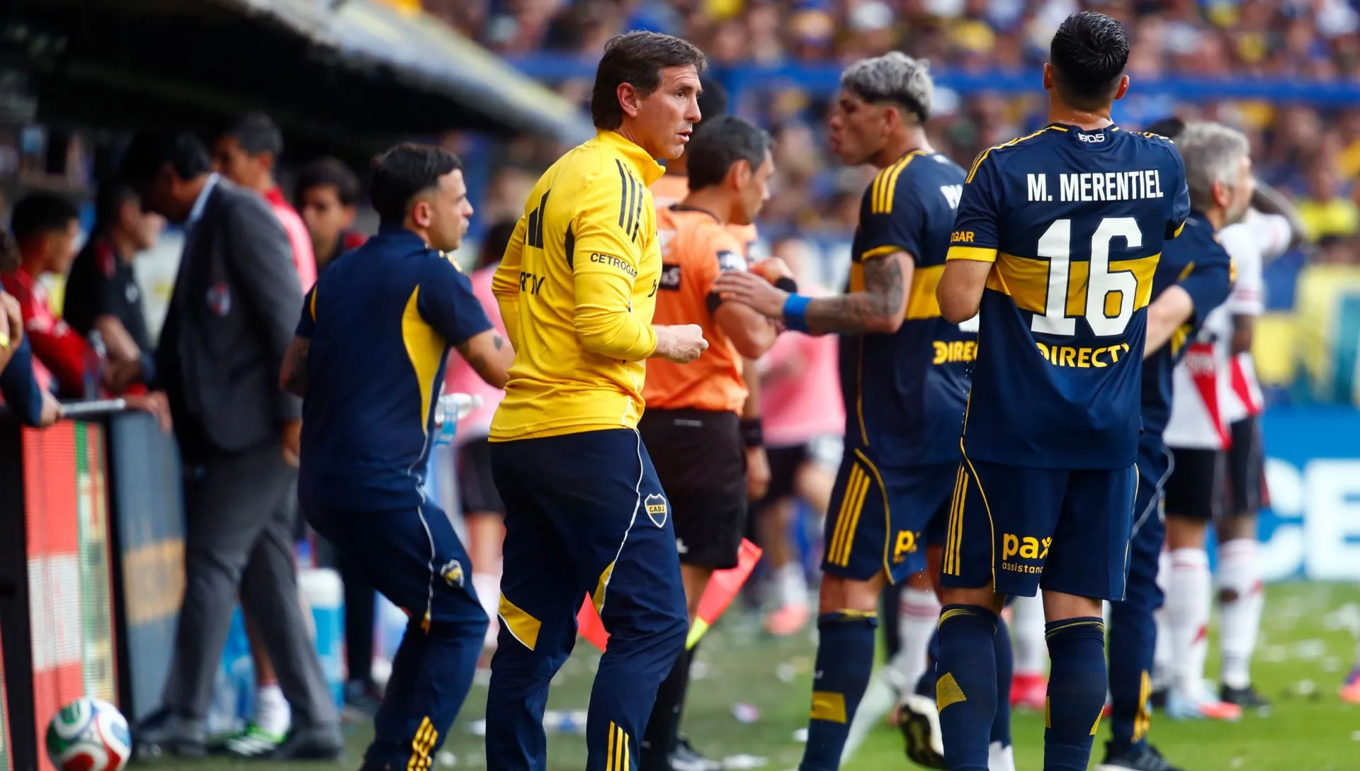 Claudio Úbeda durante partida do Torneo Apertura. Foto: Marcos Brindicci/Getty Images