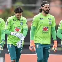 Alisson elogia Léo Nannetti, goleiro da base do Flamengo