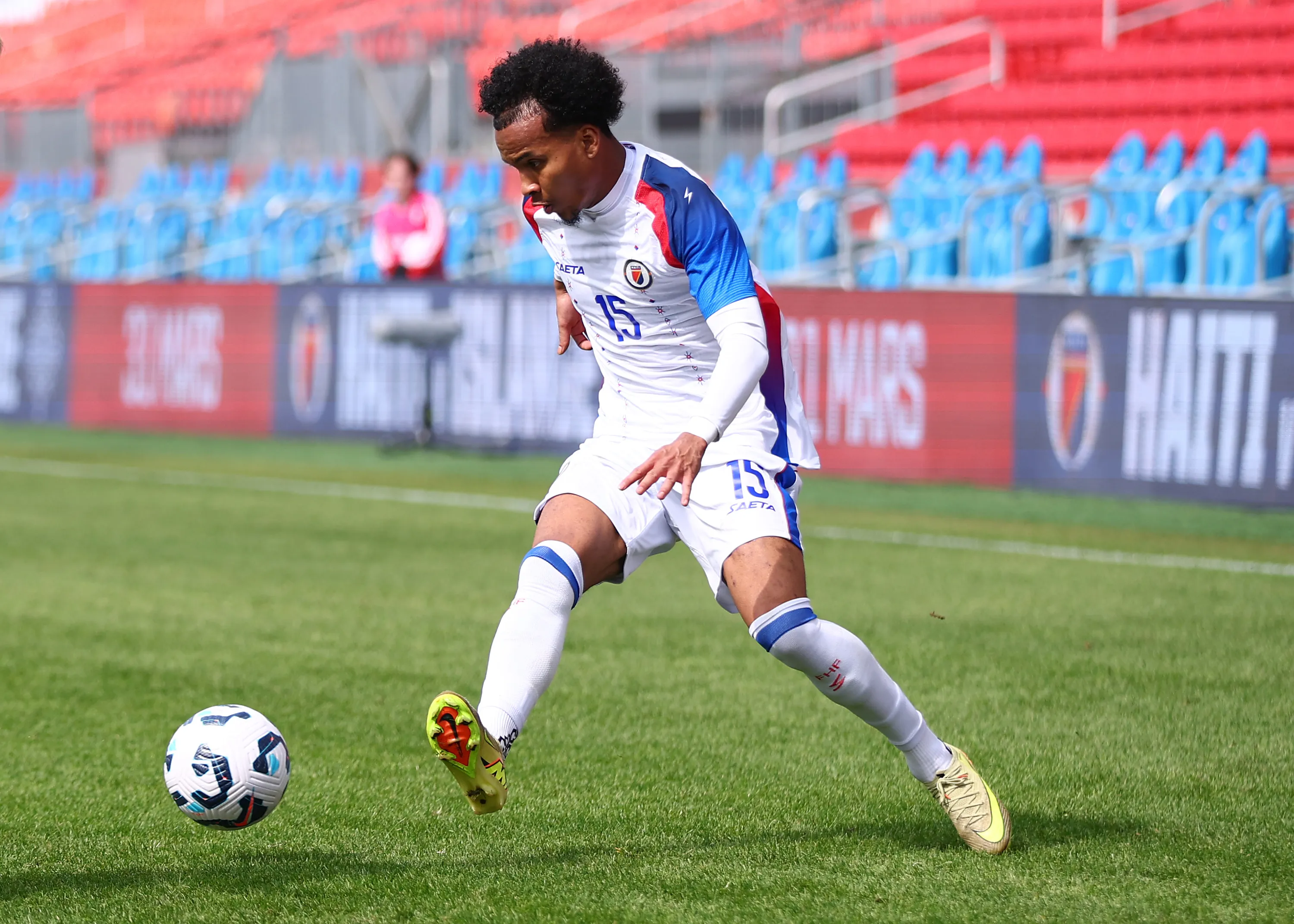 Ruben Providence é a grande referência técnica do Haiti.  (Foto: Vaughn Ridley/Getty Images)
