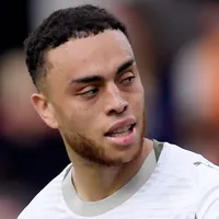 Bayern de Munique observa Sergiño Dest