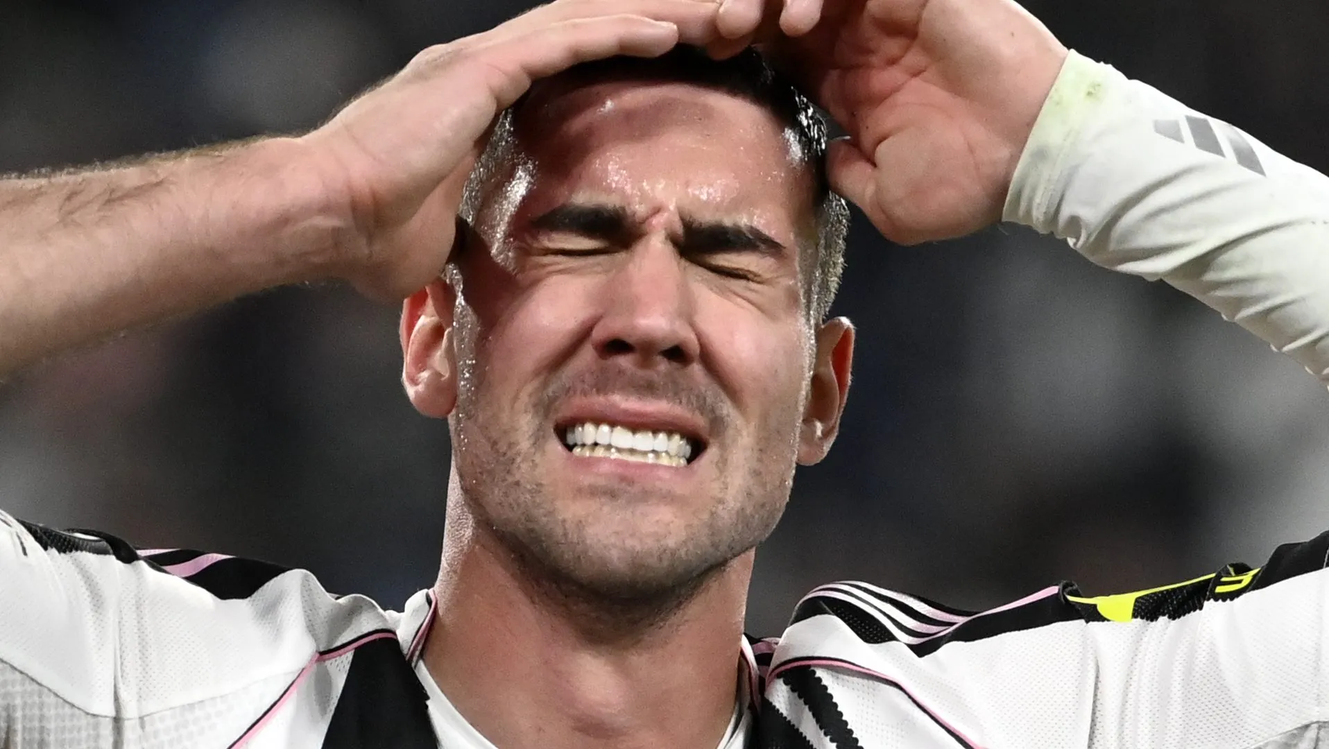 Dusan Vlahovic durante jogo da Juventus