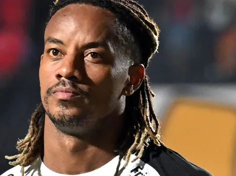 Carrillo pode deixar o Corinthians pelo Alianza Lima