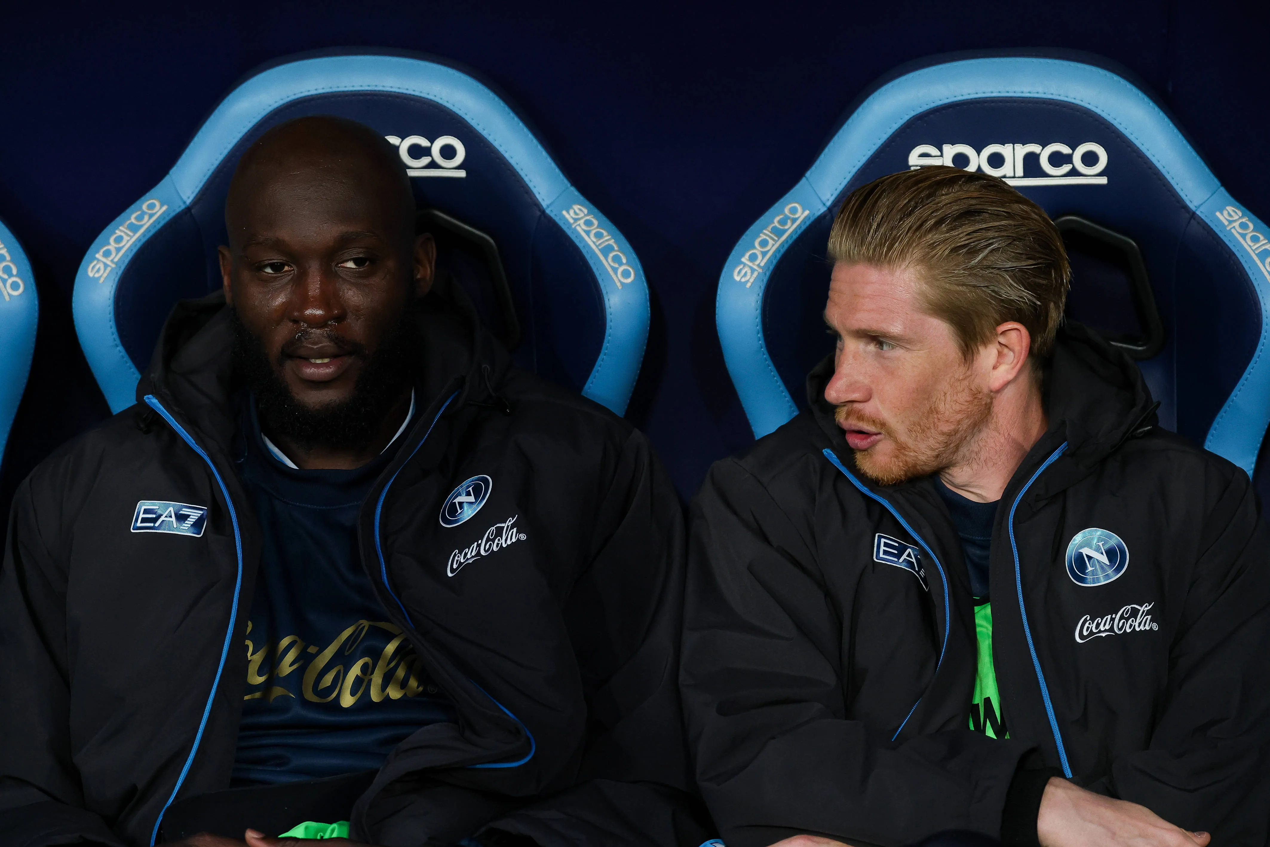 Romelu Lukaku e Kevin De Bruyne geram debate no Napoli a respeito de seus futuros. Foto: IMAGO /&nbsp;LaPresse
