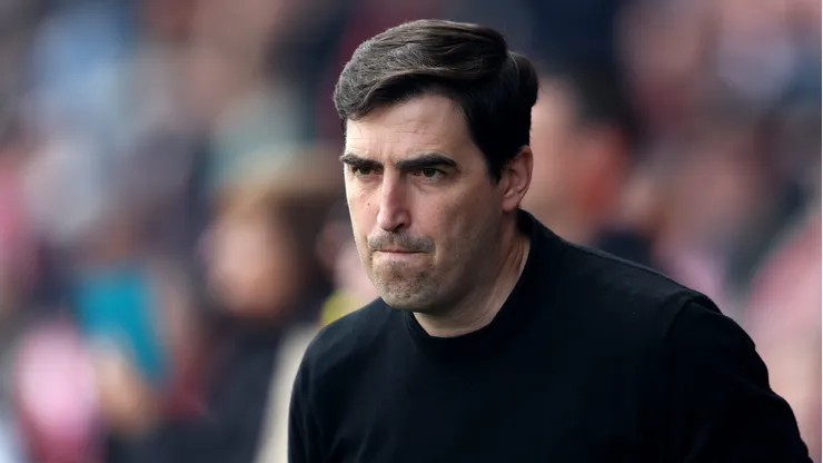 Iraola é anunciado no Liverpool. Foto: Steve Bardens/Getty Images