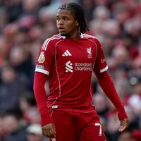Bayern de Munique observa joia de 17 anos do Liverpool