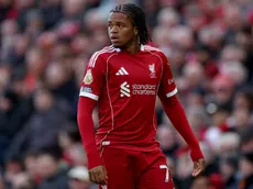 Bayern de Munique observa joia de 17 anos do Liverpool