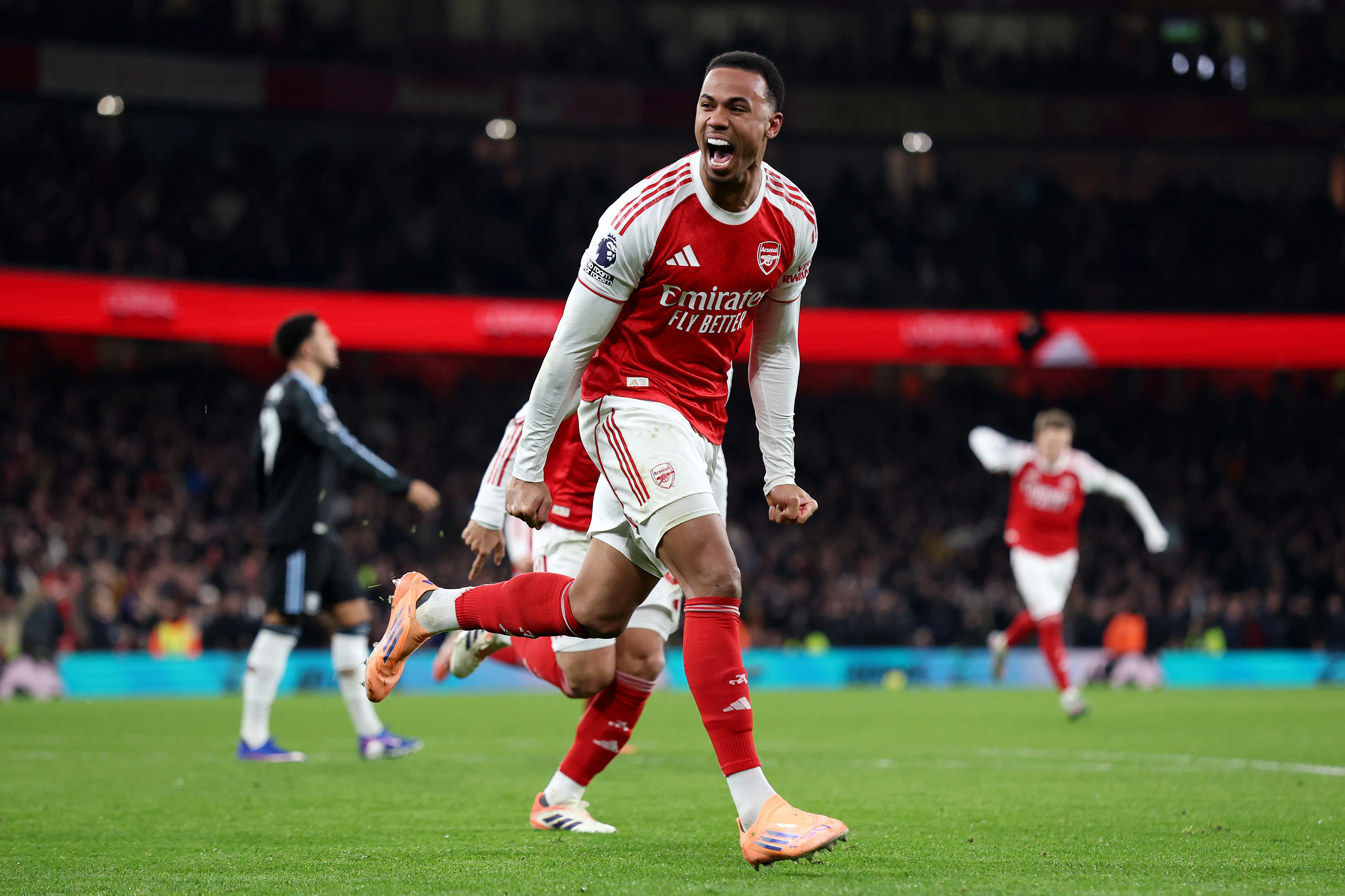 Gabriel Magalhães em uma partida pelo Arsenal (Foto: Justin Setterfield/Getty Images)