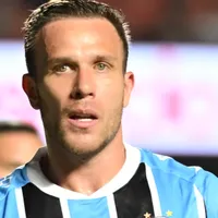 Juventus quer Viery para liberar Arthur Melo ao Grêmio