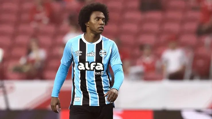 Willian pede para deixar o Grêmio em meio ao interesse da MLS. (Foto: Pedro H. Tesch/Getty Images)
