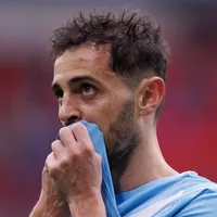 Bernardo Silva considera assinar com o Barcelona