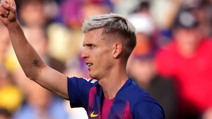 Barcelona vê Dani Olmo recusar transferência para o Arsenal (Photo by Alex Caparros/Getty Images)