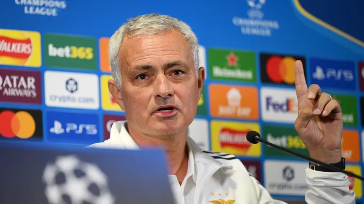 Técnico José Mourinho. (Foto: Alex Broadway/Getty Images)