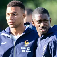 Dembélé cobra desempenho defensivo de Mbappé