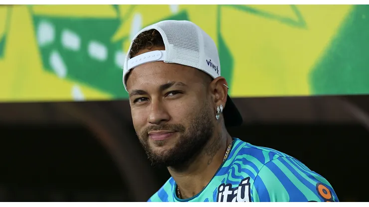 Neymar evolui após exames na Seleção e anima para estreia na Copa (Photo by Wagner Meier/Getty Images)