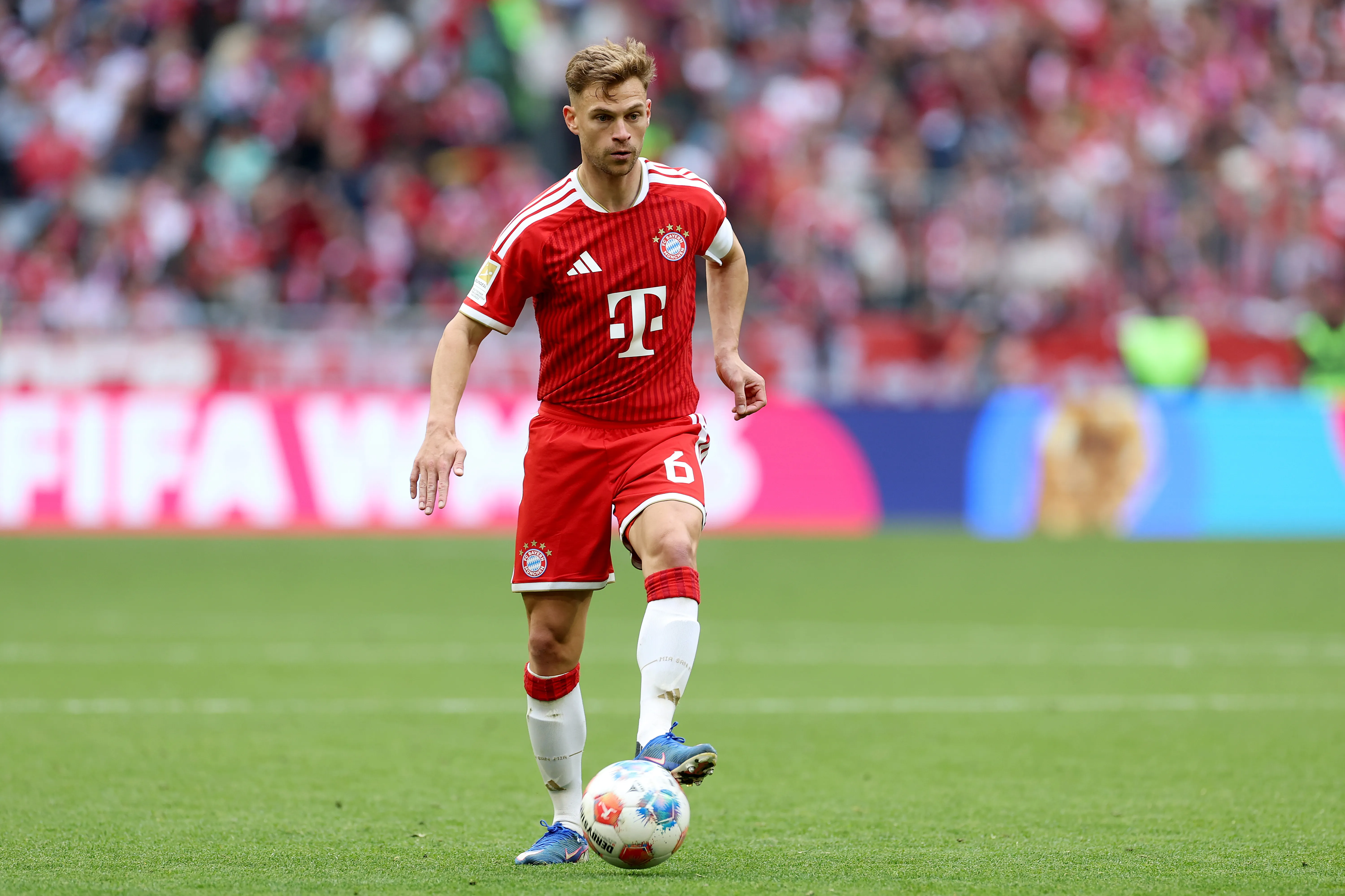 Kimmich em ação pelo Bayern (Photo by Alexander Hassenstein/Getty Images)
