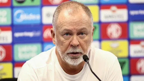 Mano Menezes nos tempos de Grêmio. Foto: Pedro H. Tesch/Getty Images