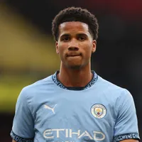 Manchester City renova com Divine Mukasa