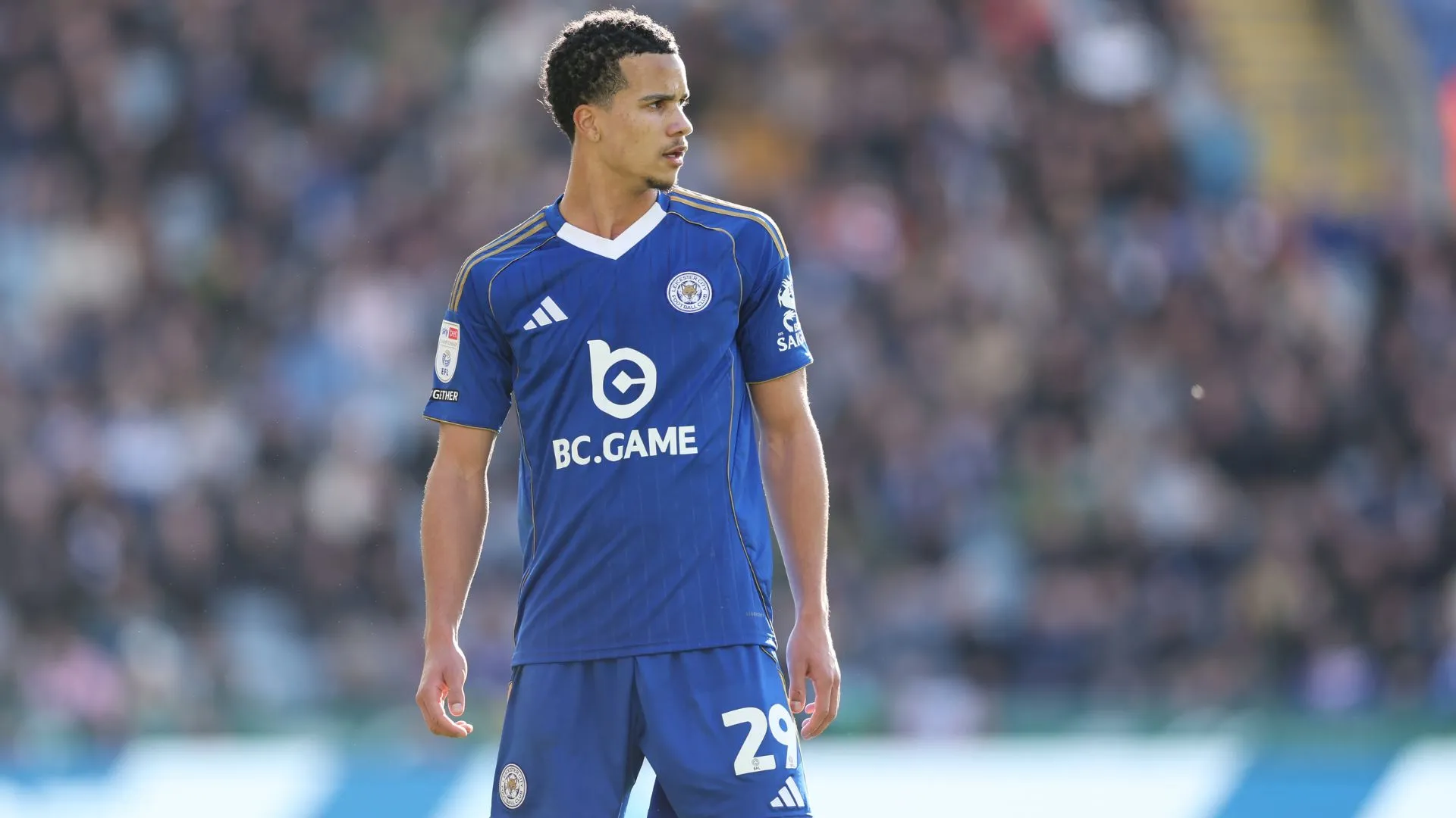 Mukasa estava no Leicester (foto: Michael Regan/Getty Images)