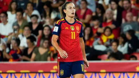 Alexia Putellas segue sem falar sobre o futuro da sua carreira - Foto: Rafa Babot/Getty Images