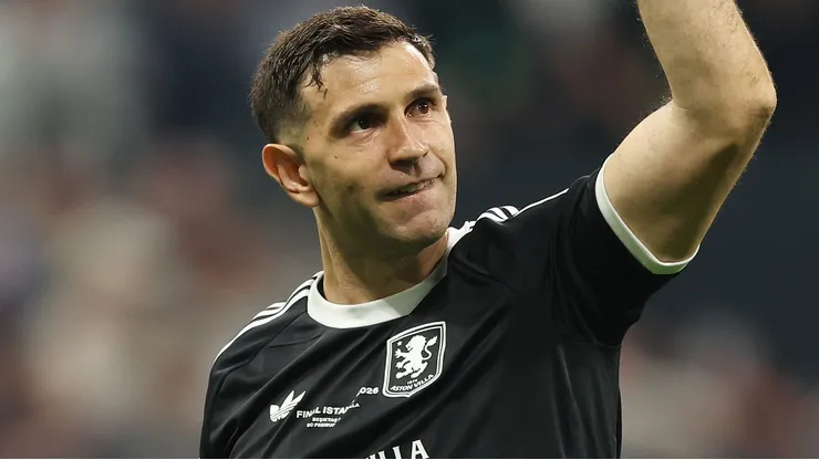 Juventus tem acordo com Dibu Martínez. (Photo by Maja Hitij/Getty Images)
