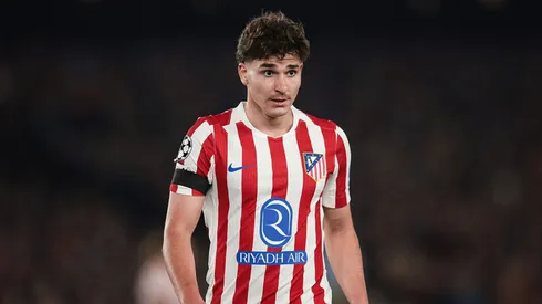 Julián Álvarez vive problemas com Simeone no Atlético de Madrid. Eric Alonso/Getty Images.
