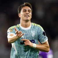 Arsenal abre conversas com a Juventus por Kenan Yildiz