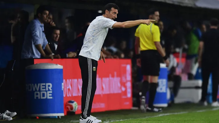 Scaloni vai disputar mais uma Copa do Mundo pela Seleção Argentina ao lado de Messi
