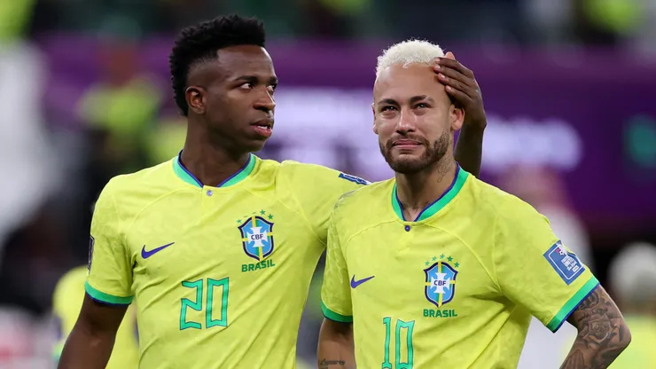 Neymar e Vini Jr. (Foto: Michael Steele/Getty Images)