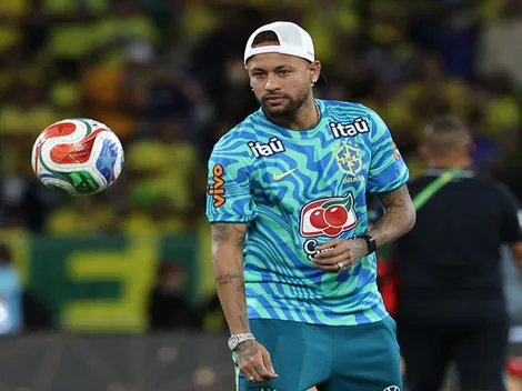 Brasil recebe visita do cineasta Spike Lee durante treino