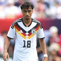 Manchester United descarta contratação do lateral Nathaniel Brown