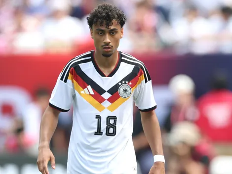 Manchester United descarta contratação do lateral Nathaniel Brown