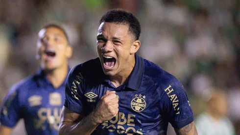 Grêmio pode ganhar R$ 119,5 milhões por Viery após promessa de time inglês. Foto: Maxi Franzoi/AGIF