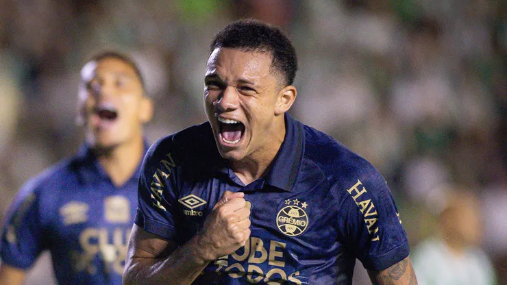 Grêmio pode ganhar R$ 119,5 milhões por Viery após promessa de time inglês. Foto: Maxi Franzoi/AGIF