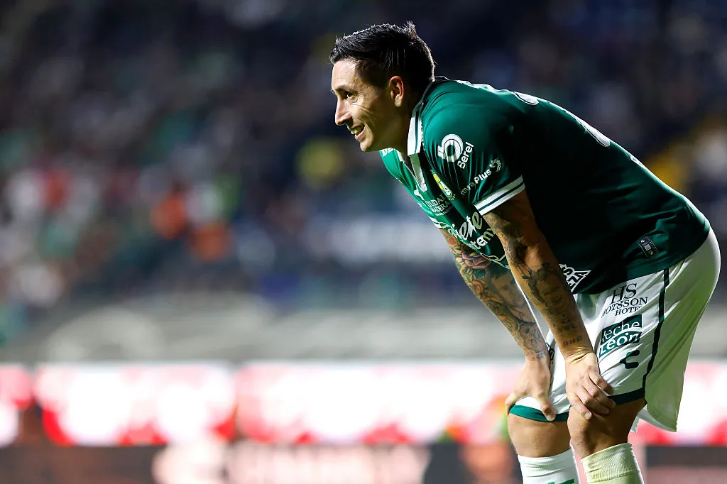 Echeverría pode deixar o León nesta janela. (Photo by Leopoldo Smith/Getty Images)