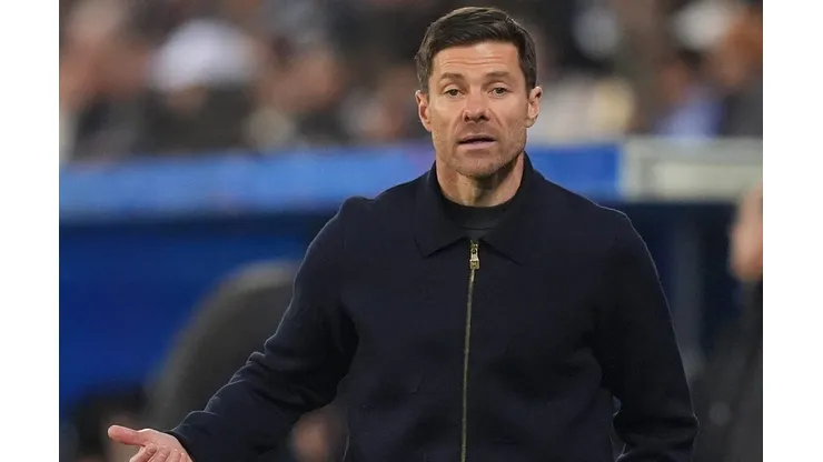 Xabi Alonso não trata Enzo Fernández e Cucurella como intocáveis no Chelsea. (Foto: Juan Manuel Serrano Arce/Getty Images)