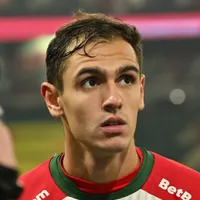 Lucas Fasson, do Lokomotiv, é alvo de Corinthians, Inter e Galo