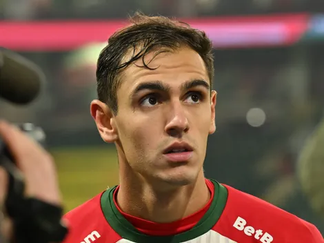 Lucas Fasson, do Lokomotiv, é alvo de Corinthians, Inter e Galo
